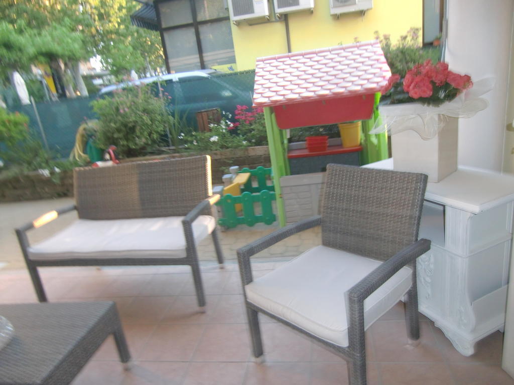 Hotel Explorer Cervia Kültér fotó