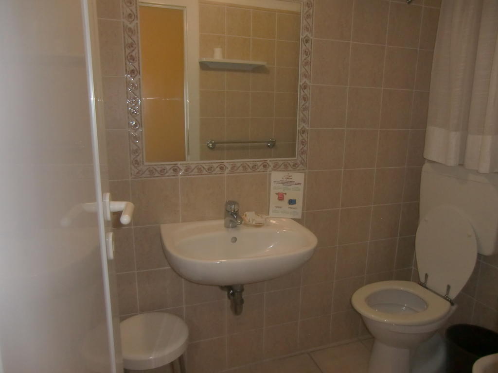 Hotel Explorer Cervia Kültér fotó